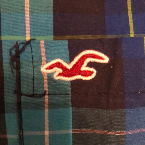 Hollister Button Down - Picture 3 of 4